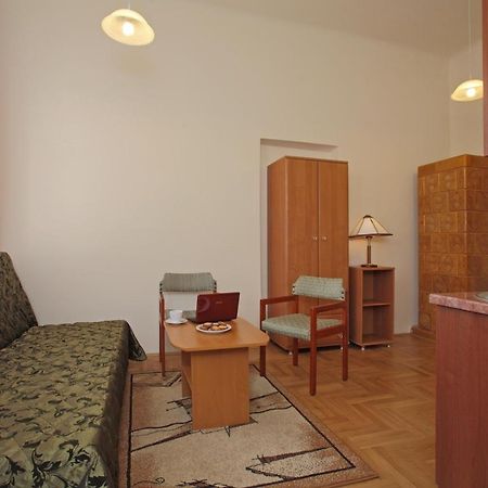Enigma Hostel Krakow Oda fotoğraf