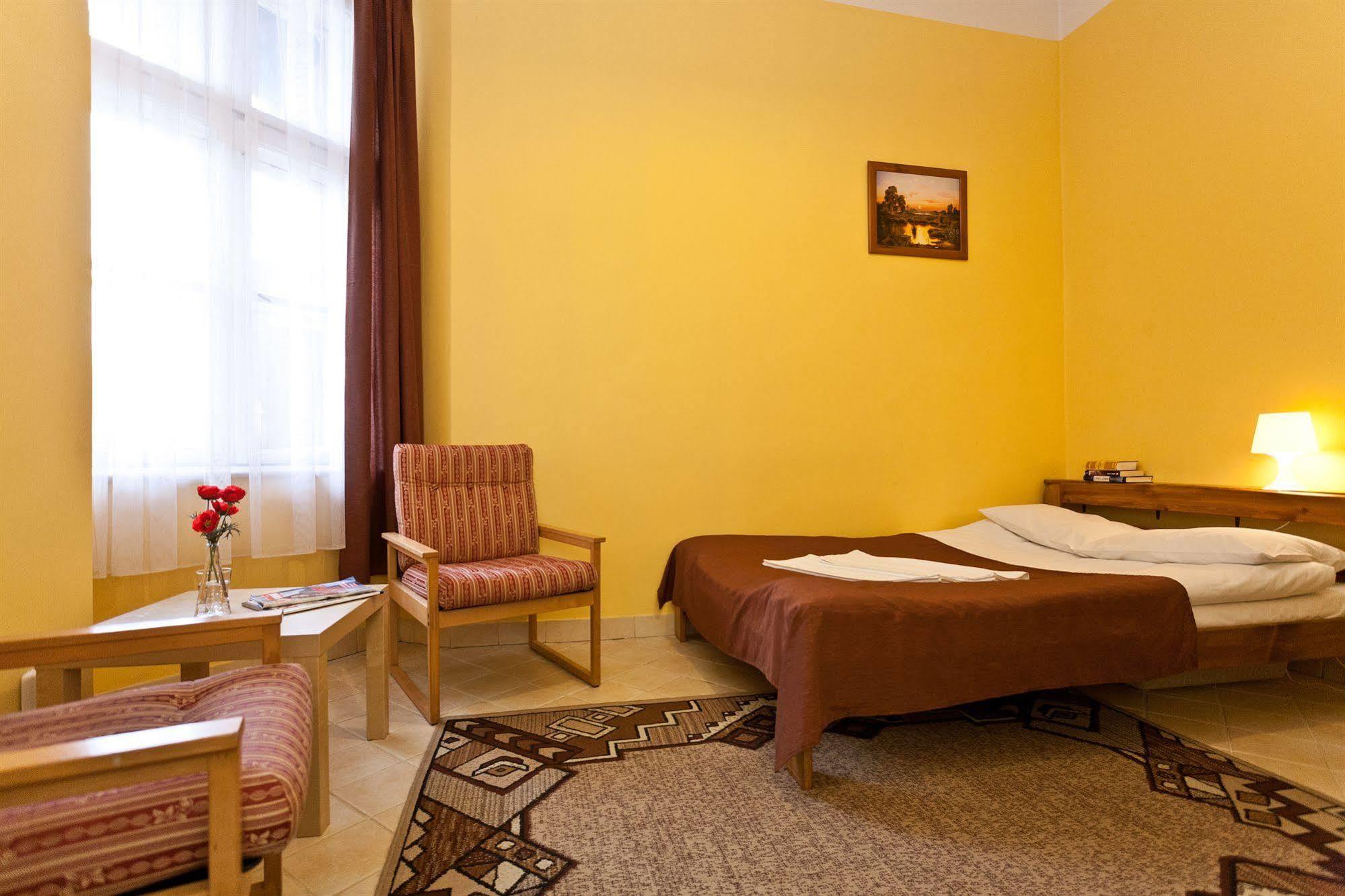 Enigma Hostel Krakow Dış mekan fotoğraf