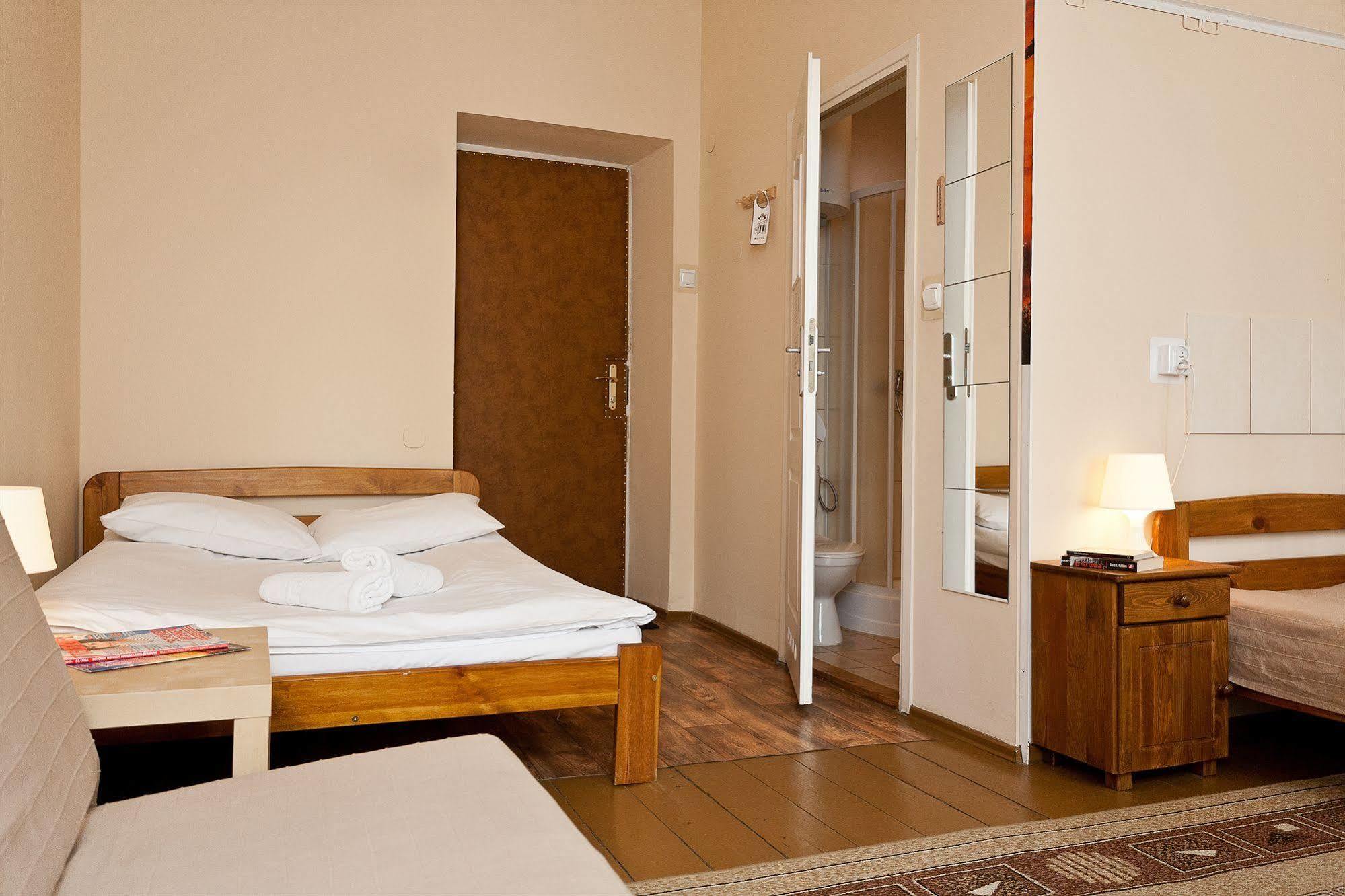 Enigma Hostel Krakow Dış mekan fotoğraf