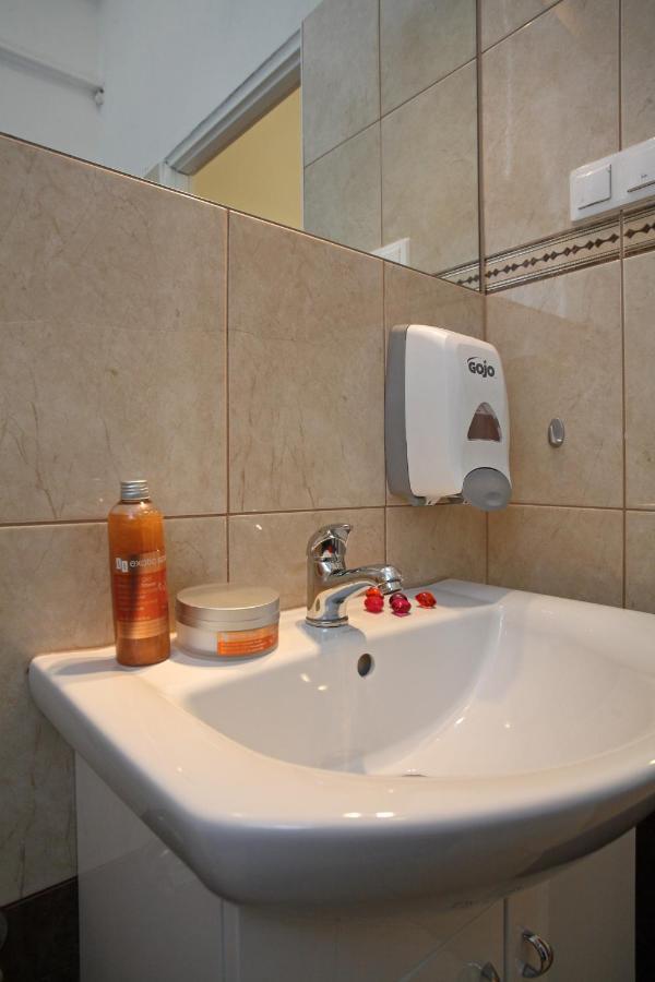 Enigma Hostel Krakow Oda fotoğraf